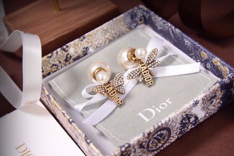 chr1st1an D10r earrings